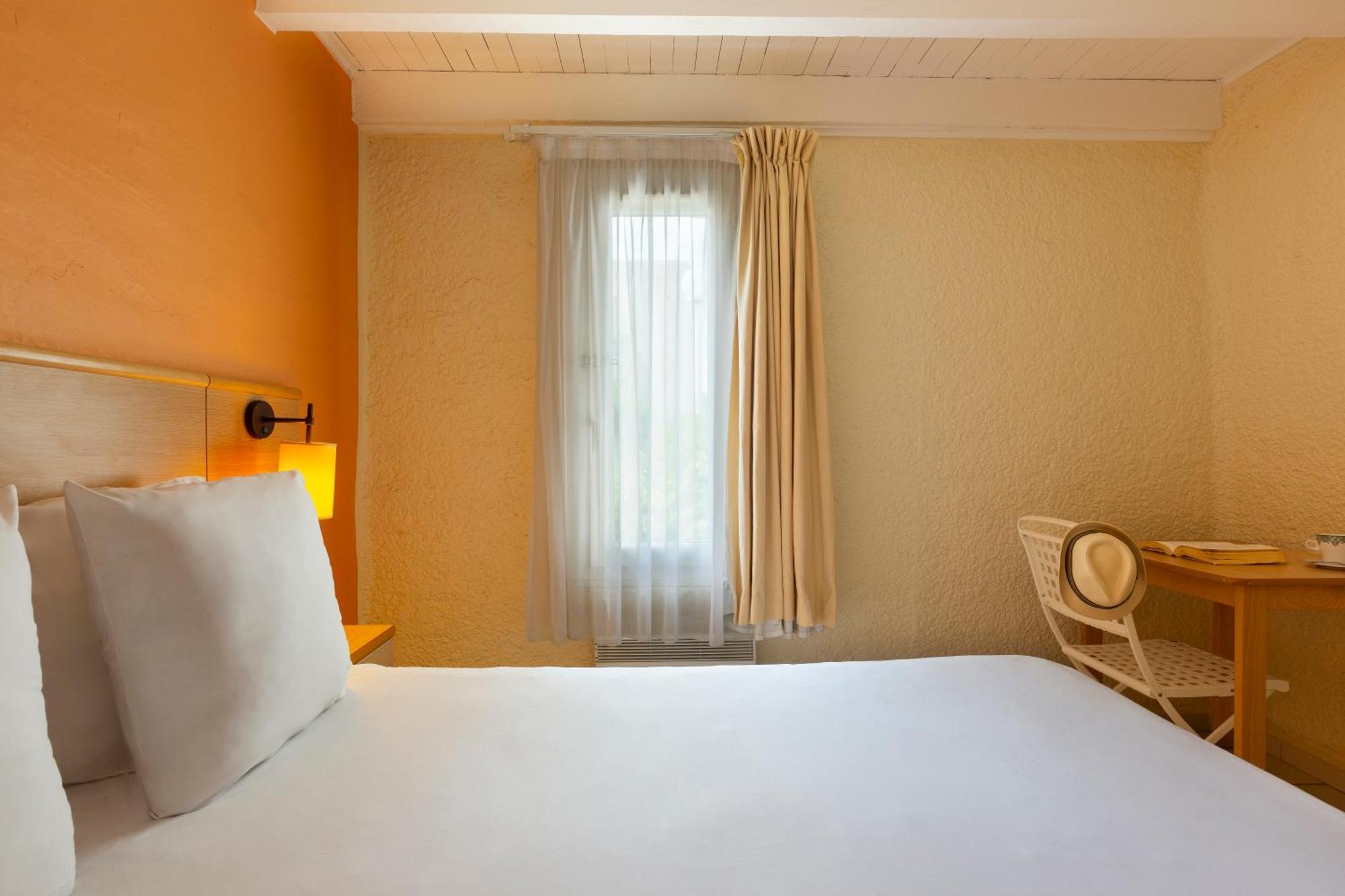 Hotel Sowell Residences Les Lauriers Roses 2*